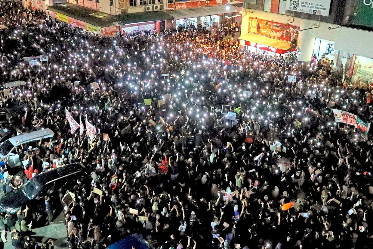 PRK Ayer Kuning: Kelesuan dalam kalangan pengundi terhadap proses politik dan peningkatan undi yang ketara untuk parti PSM 18 2025 08 13 keadilan untuk zara qairina kenyataan solidariti pekerja foto 2 sosialis alternatif PRK Ayer Kuning: Kelesuan dalam kalangan pengundi terhadap proses politik dan peningkatan undi yang ketara untuk parti PSM Sosialis Alternatif