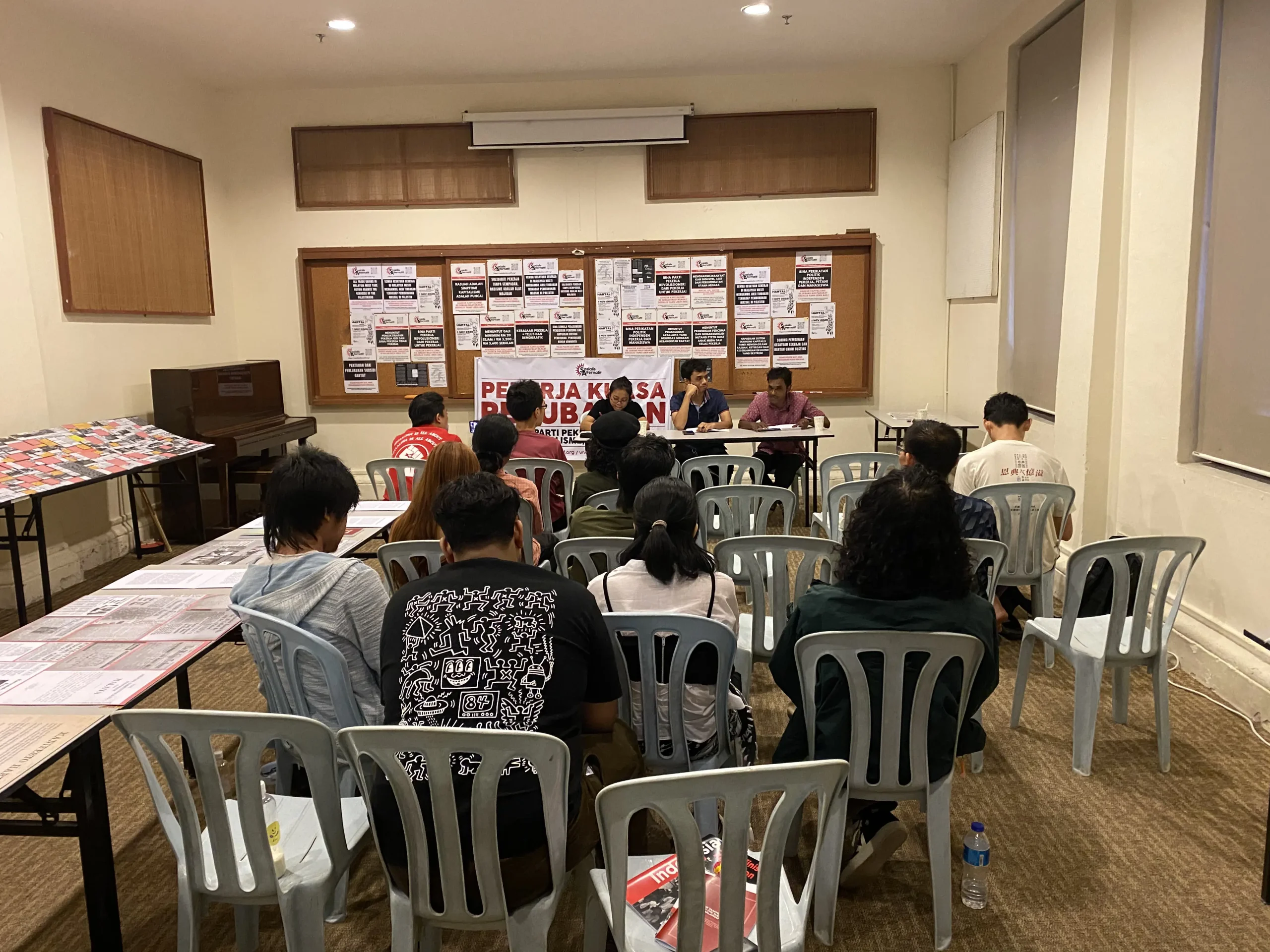Acara Tahunan Memperingati Hartal 1947: Membincangkan krisis kapitalisme dalam era baru dan kebangkitan anak muda 4 Forum: Era Baru Kapitalisme di dalam Krisis — Apa alternatif kiri buat anak muda?