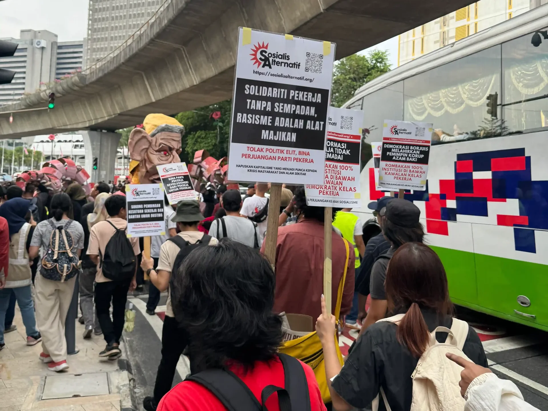 Hari Pekerja 2026 dan Krisis Kapitalisme 10 2026 05 14 hari pekerja 2026 analisis politik 2 sosialis alternatif scaled e1778735159812 Hari Pekerja 2026 dan Krisis Kapitalisme Sosialis Alternatif