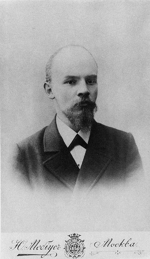 Revolusi Rusia 6 Vladimir Lenin di Moscow, Februari 1900. Foto oleh Y. Mebius.